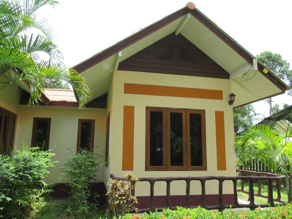 Happiness Resort