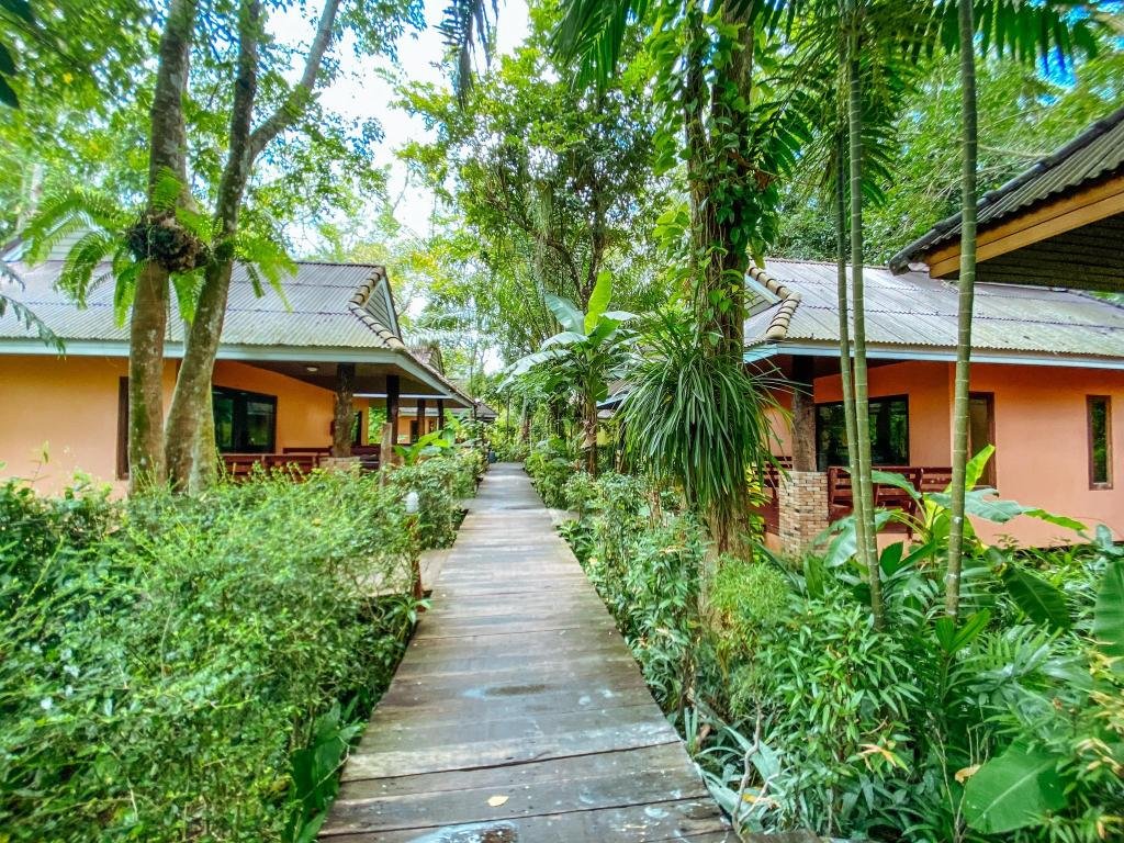 Sunda Resort