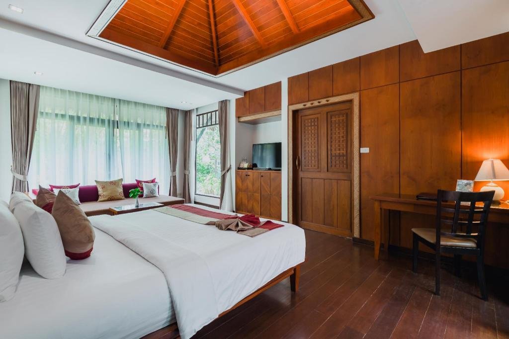 jacuzzi villa - Bathroom, Railay Village Resort & Spa in Krabi