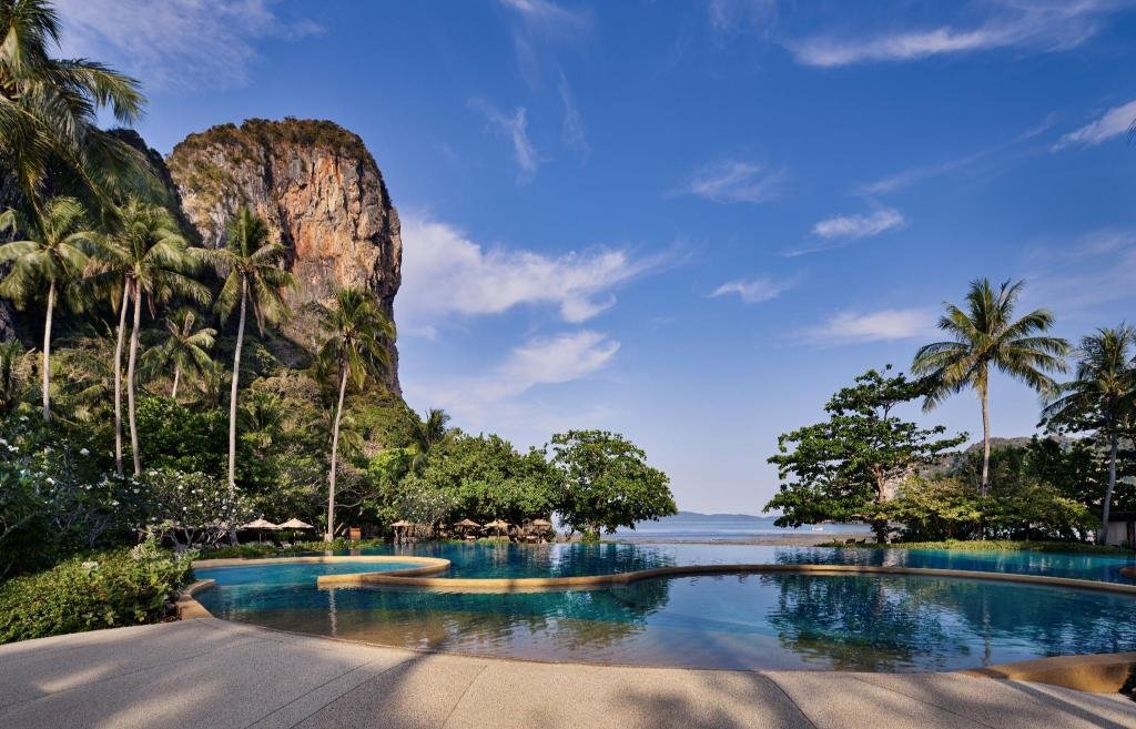 Swimming pool, Rayavadee Hotel in Krabi